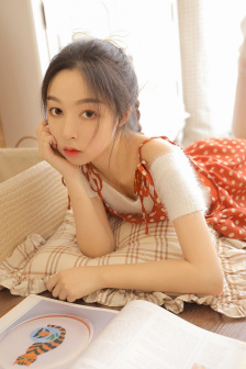 启哲